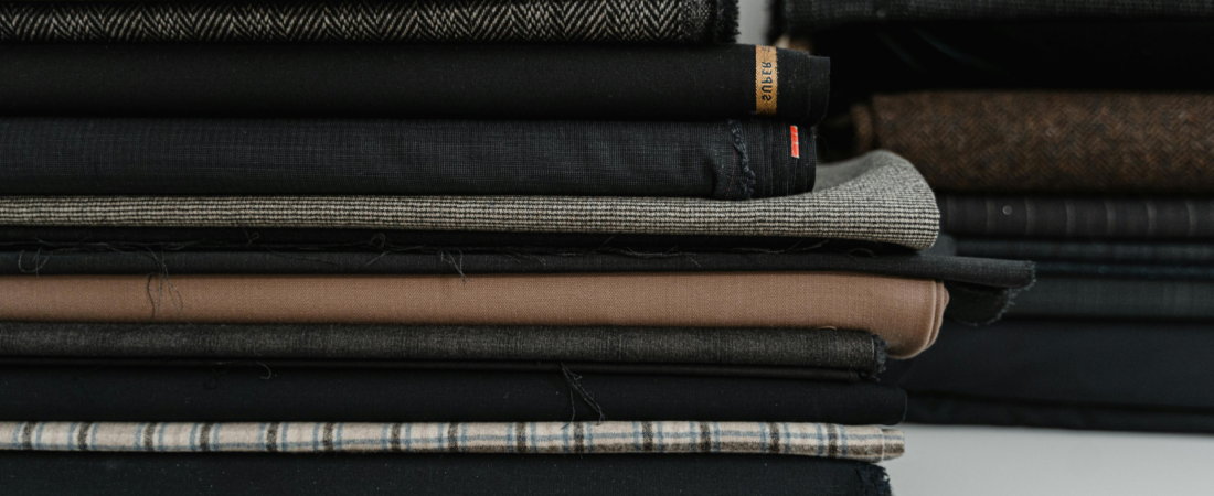 Nachhaltige Mode: Warum natürliche Stoffe die bessere Wahl sind